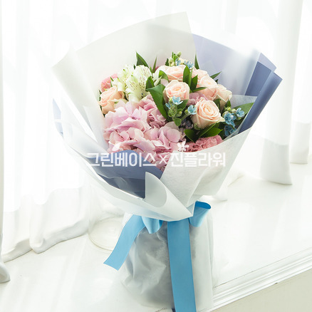 분홍 수국 혼합 꽃다발